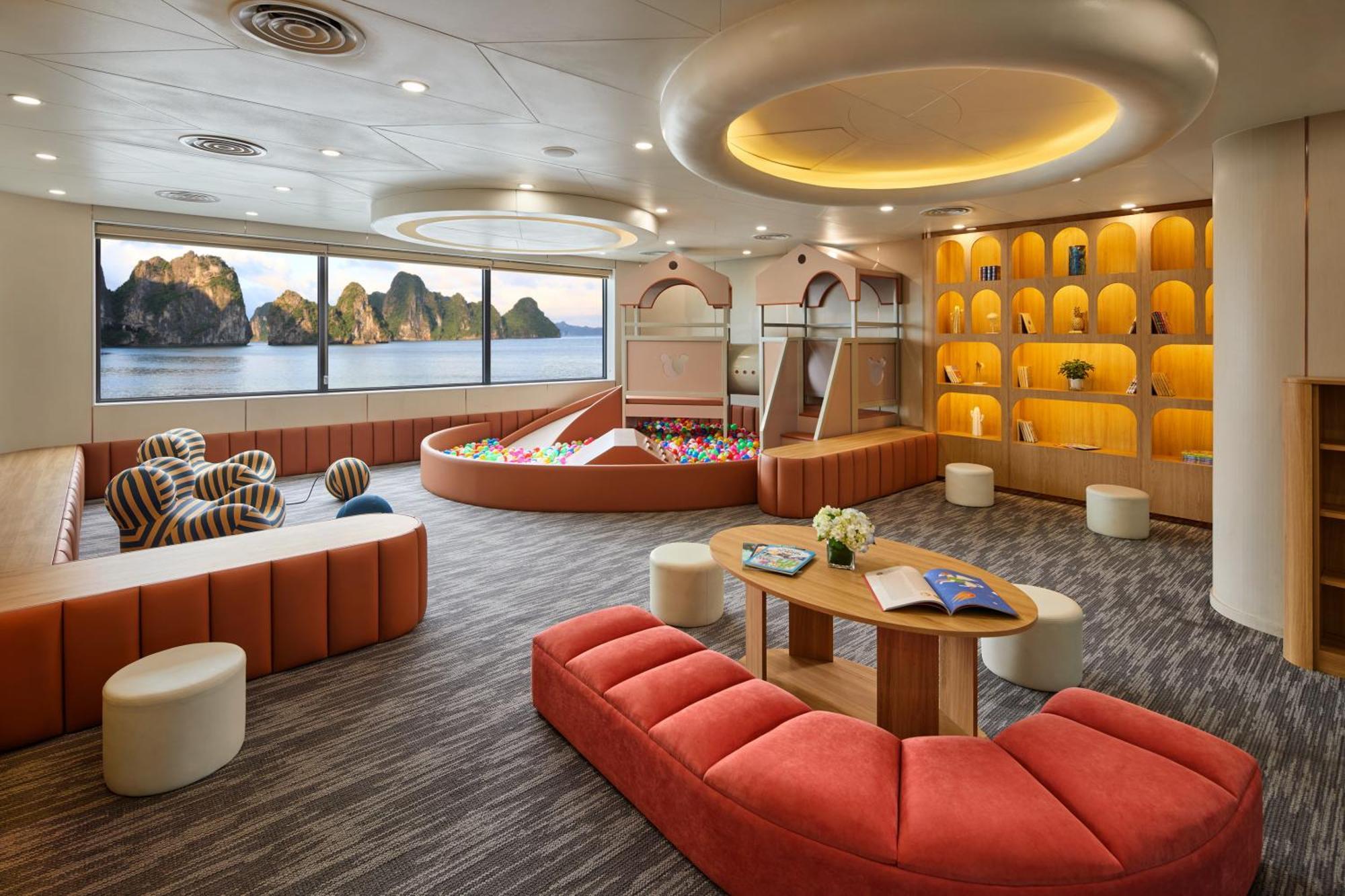 Отель Grand Pioneers Halong Bay Cruise 2 Халонг Экстерьер фото