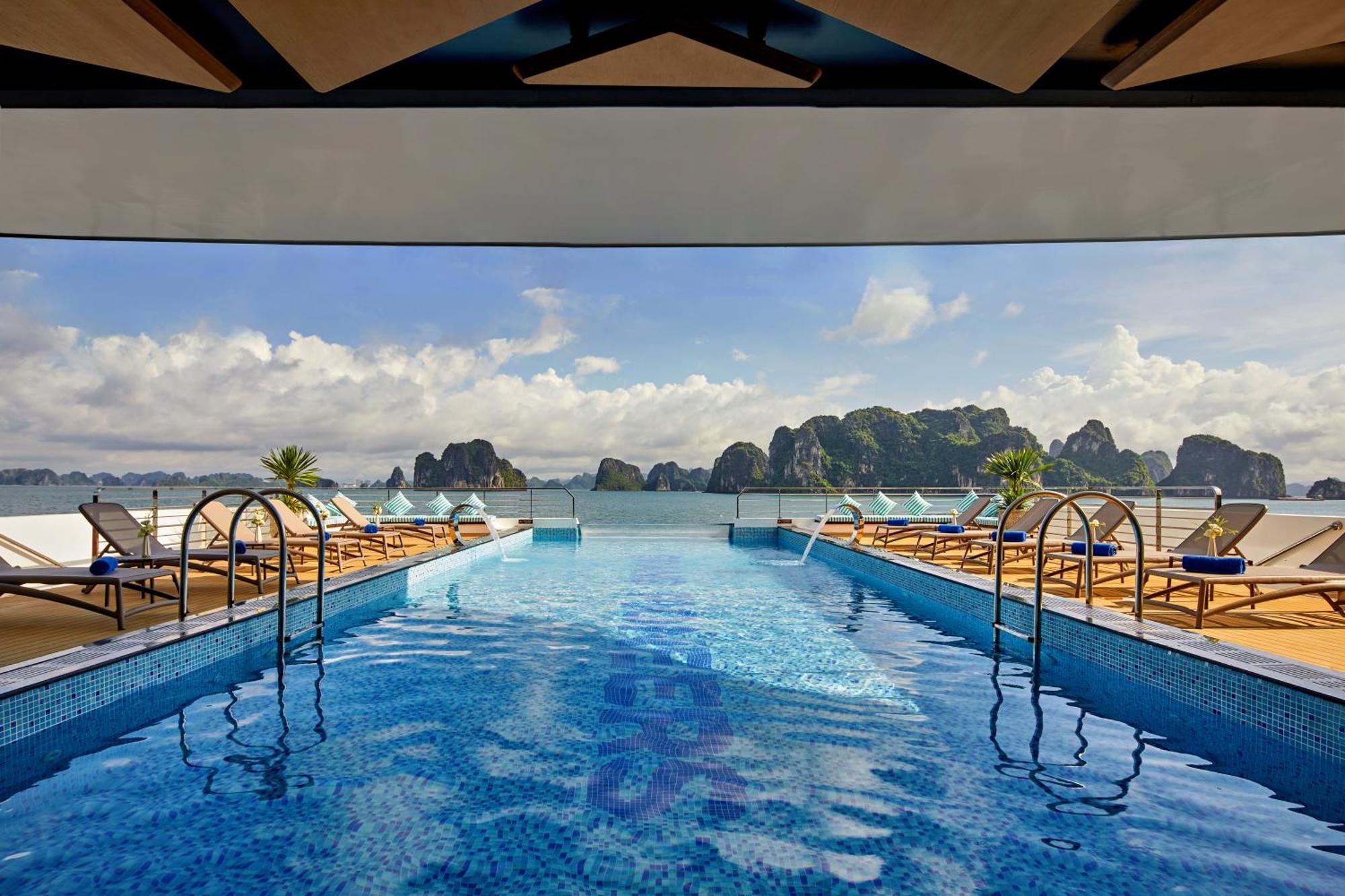 Отель Grand Pioneers Halong Bay Cruise 2 Халонг Экстерьер фото